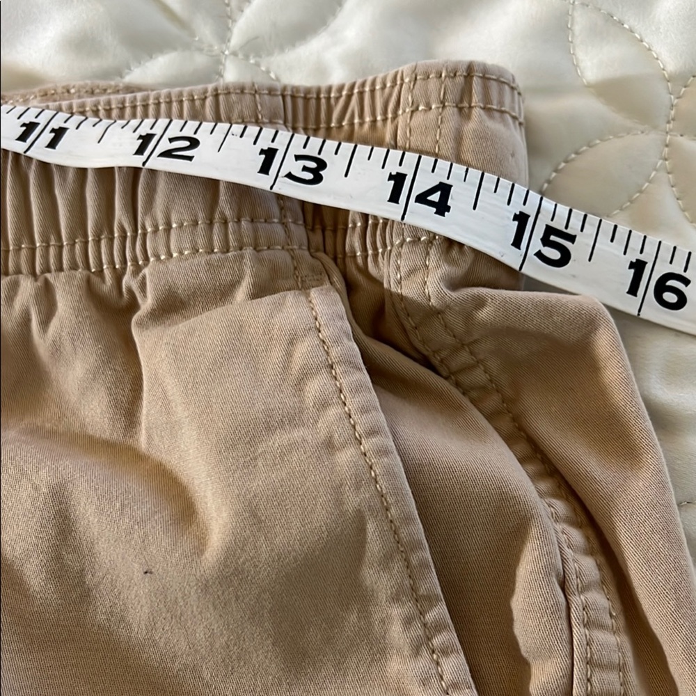 GAP Beige Athletic Drawstring Shorts - Picture 4 of 7